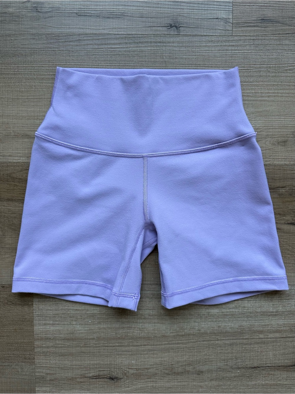 Aritzia Golden Hi-Rise 5" Shorts